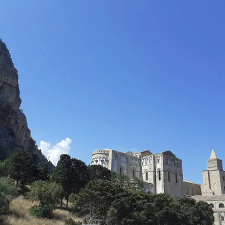 Calypso Апартаменты *